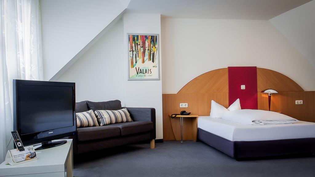 Albertinum Hotel Erlangen Chambre photo